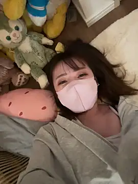 Snapshot of ayu_yu_xo chatting on 13, 1, 2025 ayu yu xo online show from 13, 1, 2025