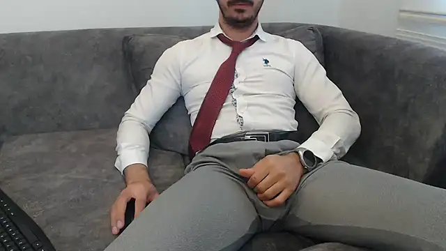Naughtb0y online show from 3, 5, 2026