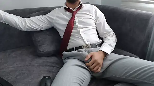 Naughtb0y online show from 14, 11, 2025