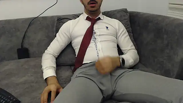 Naughtb0y online show from 14, 5, 2026