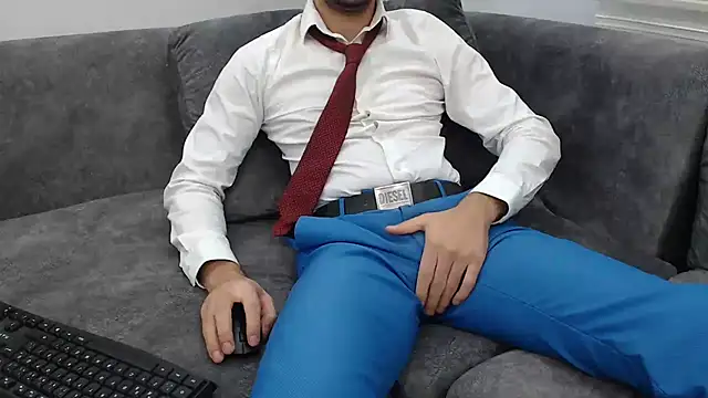 Naughtb0y online show from 30, 11, 2025