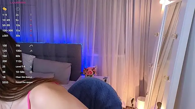 Snapshot of Milkissss chatting on 15, 2, 2026 Milkissss online show from 15, 2, 2026