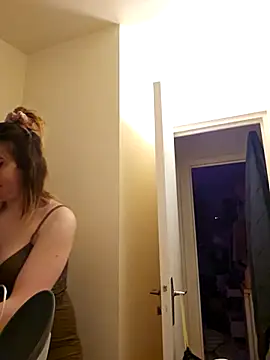 Icy  Diamond online show from 12, 2, 2026