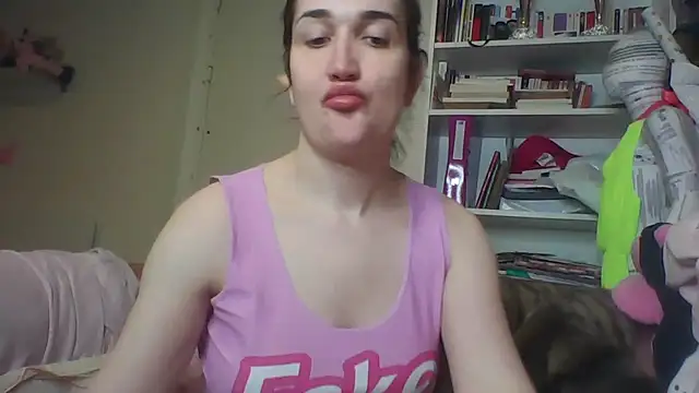 Icy  Diamond online show from 21, 11, 2025