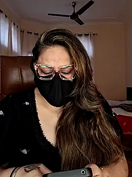 SEXY-Sardarni online show from 2, 2, 2025