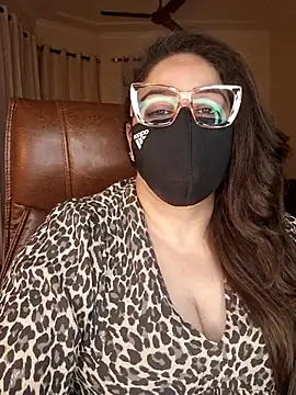 Snapshot of SEXY-Sardarni chatting on 13, 5, 2026 SEXY-Sardarni online show from 13, 5, 2026