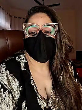 SEXY-Sardarni online show from 2, 1, 2025