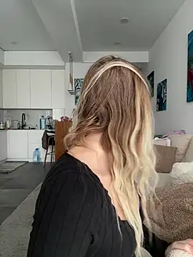 LuisaBecker online show from 17, 1, 2026