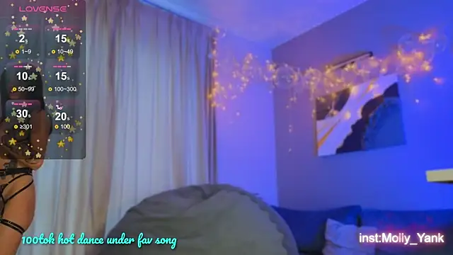 mollyyank online show from 21, 10, 2025