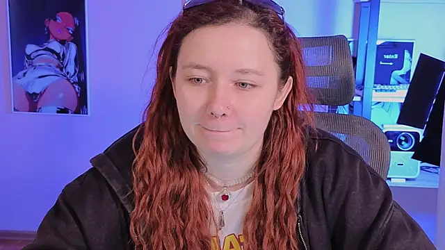 carolina elf online show from 18, 11, 2025