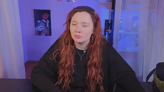 carolina elf online show from 15, 11, 2025