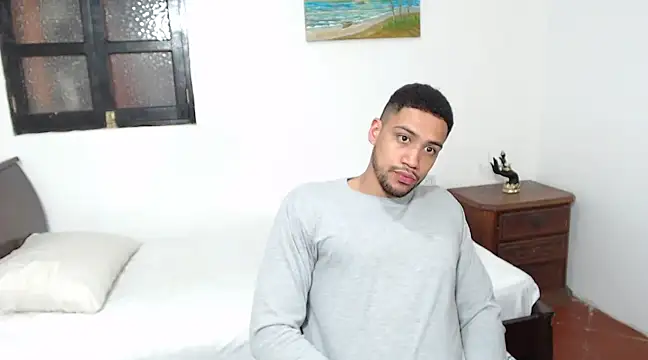 Jhors  Collens online show from 25, 2, 2025