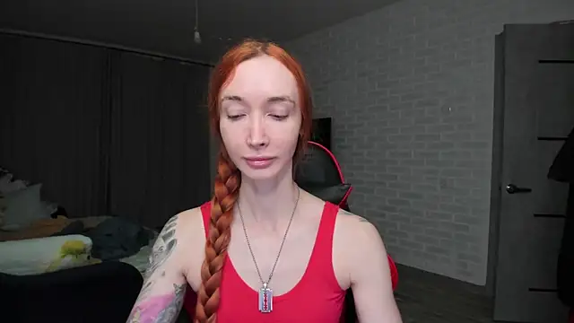 Roxy Silver online show from 15, 12, 2025