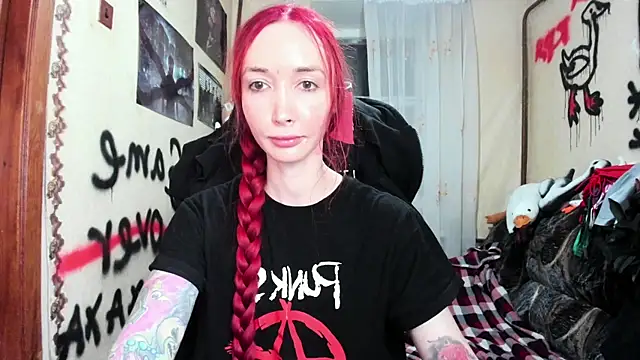 Roxy Silver online show from 8, 4, 2026