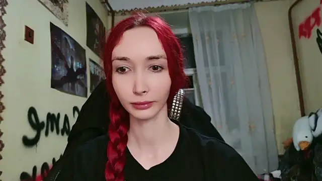 Snapshot of Roxy_Silver chatting on 8, 7, 2026 Roxy Silver online show from 8, 7, 2026