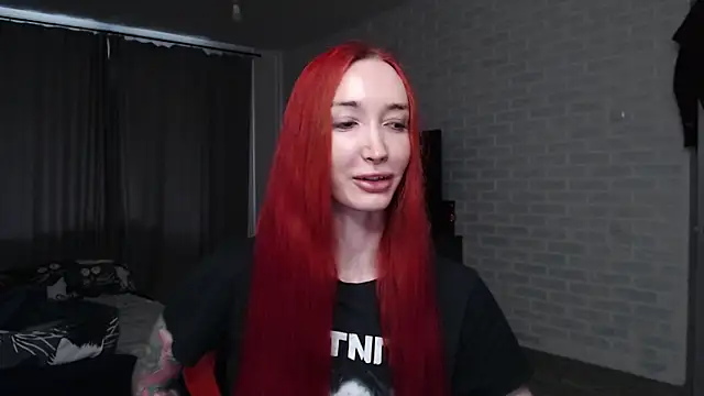 Snapshot of Roxy_Silver chatting on 27, 6, 2026 Roxy Silver online show from 27, 6, 2026
