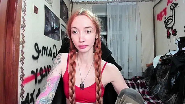 Roxy Silver online show from 20, 9, 2025