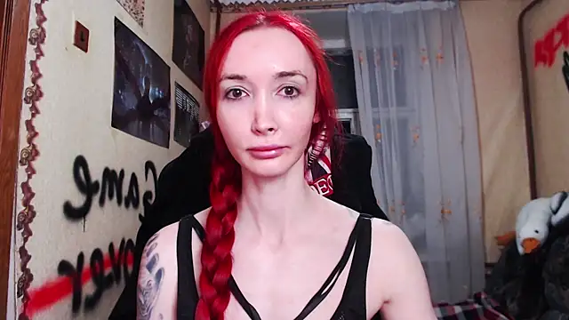 Snapshot of Roxy_Silver chatting on 22, 4, 2026 Roxy Silver online show from 22, 4, 2026