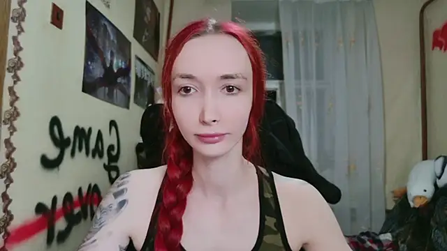 Snapshot of Roxy_Silver chatting on 13, 5, 2026 Roxy Silver online show from 13, 5, 2026