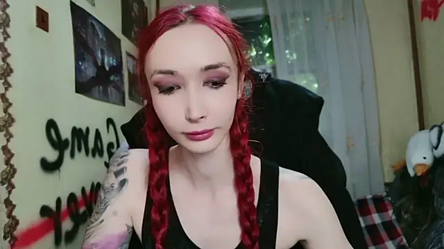 Snapshot of Roxy_Silver chatting on 17, 6, 2026 Roxy Silver online show from 17, 6, 2026