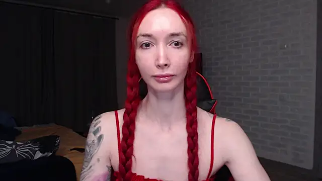 Snapshot of Roxy_Silver chatting on 24, 4, 2026 Roxy Silver online show from 24, 4, 2026