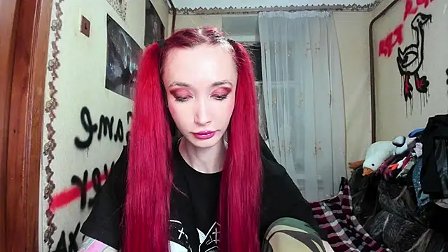 Roxy Silver online show from 8, 1, 2026