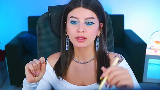 NicoleMun online show from 25, 2, 2025