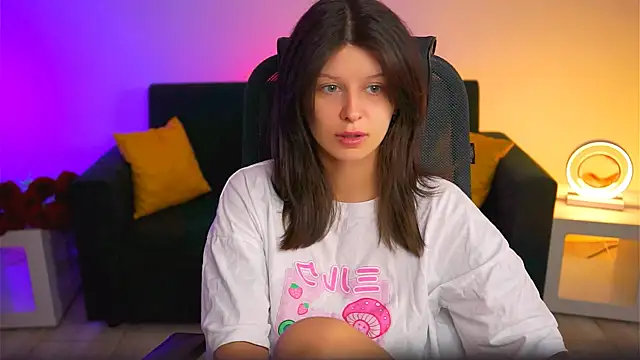 NicoleMun online show from 9, 2, 2025