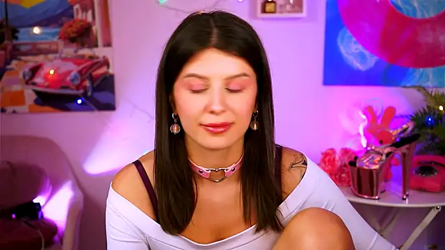 NicoleMun online show from 24, 1, 2025