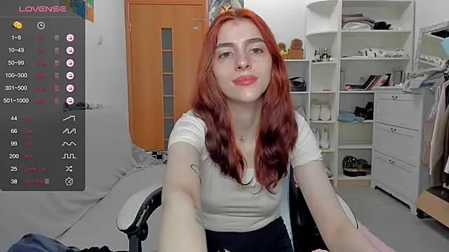 Snapshot of broosnica1 chatting on 6, 6, 2026 broosnica1 online show from 6, 6, 2026