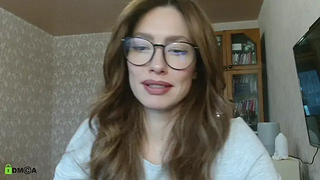 Snapshot of alicia_spicy chatting on 18, 10, 2025 alicia spicy online show from 18, 10, 2025