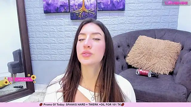  AlejaCruz  online show from 12, 3, 2025