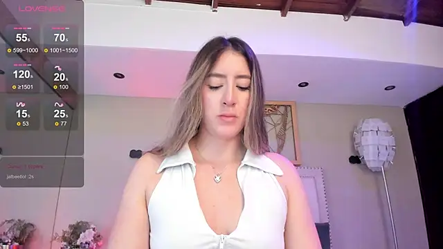  AlejaCruz  online show from 25, 5, 2026