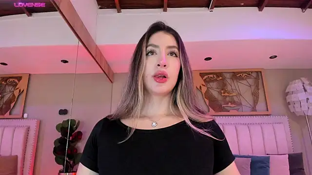  AlejaCruz  online show from 16, 7, 2026
