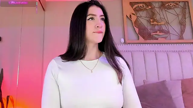  AlejaCruz  online show from 8, 10, 2025