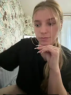 adel secret online show from 7, 4, 2026