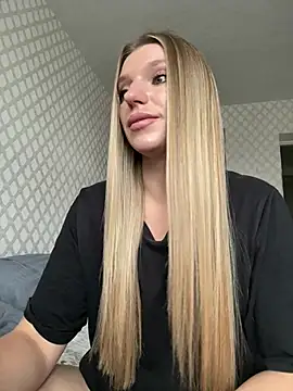 Snapshot of adel_secret chatting on 17, 7, 2026 adel secret online show from 17, 7, 2026