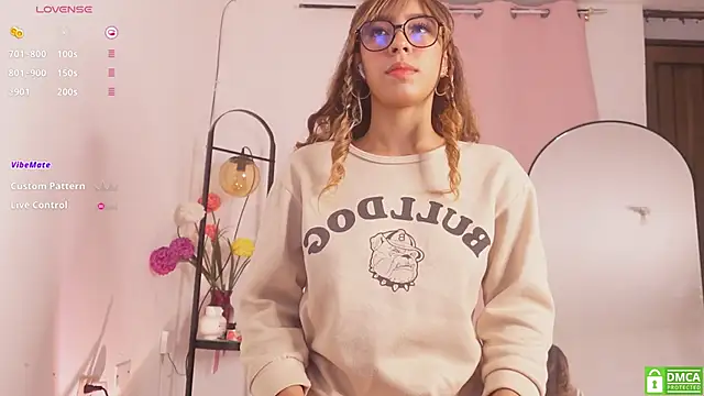 Miranditta online show from 2, 10, 2025