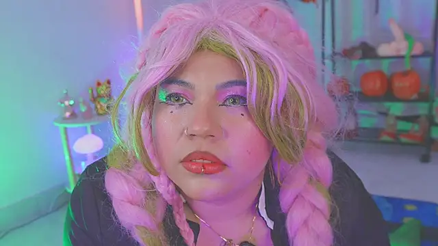 Samanta cutee online show from 20, 9, 2025