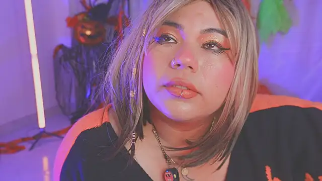 Samanta cutee online show from 13, 10, 2025