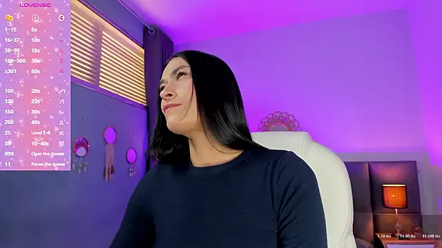 Snapshot of Lissy__Dream chatting on 8, 11, 2025 Lissy Dream online show from 8, 11, 2025