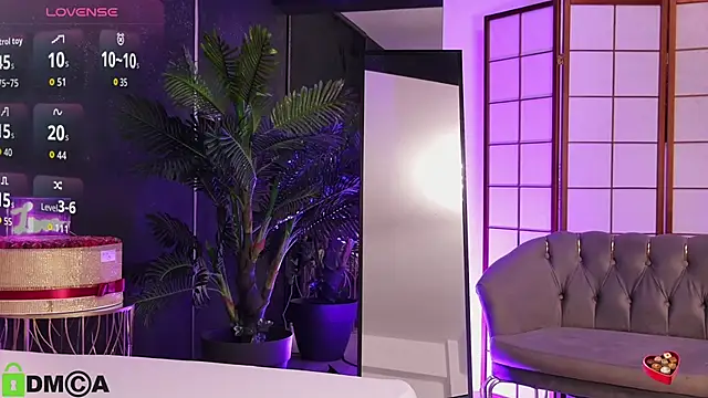 OliviaHawn online show from 3, 2, 2026