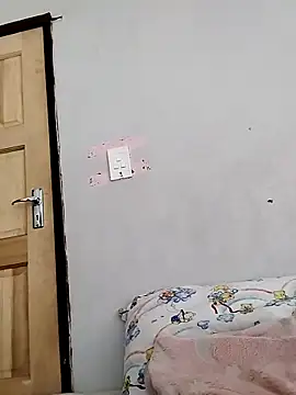 Snapshot of cleopatra-phaedra chatting on 10, 10, 2025 cleopatra-phaedra online show from 10, 10, 2025