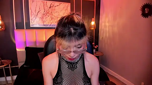 Violetta Nur online show from 20, 3, 2025