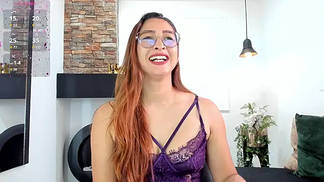  LaraMom  online show from 2, 10, 2025