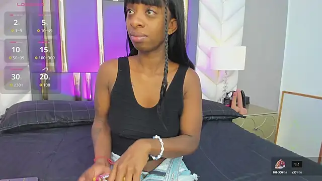 Snapshot of Anny_osorio chatting on 13, 10, 2025 Anny osorio online show from 13, 10, 2025