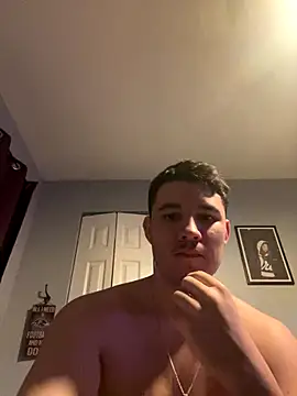 Snapshot of Shaded24 chatting on 18, 12, 2025 Shaded24 online show from 18, 12, 2025