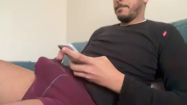 Snapshot of Mooka69 chatting on 8, 3, 2025 Mooka69 online show from 8, 3, 2025