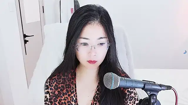 Floor oo online show from 14, 5, 2026
