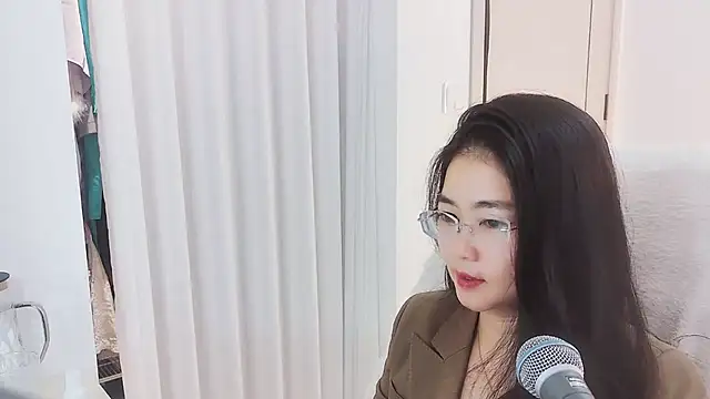 Floor oo online show from 2, 12, 2025